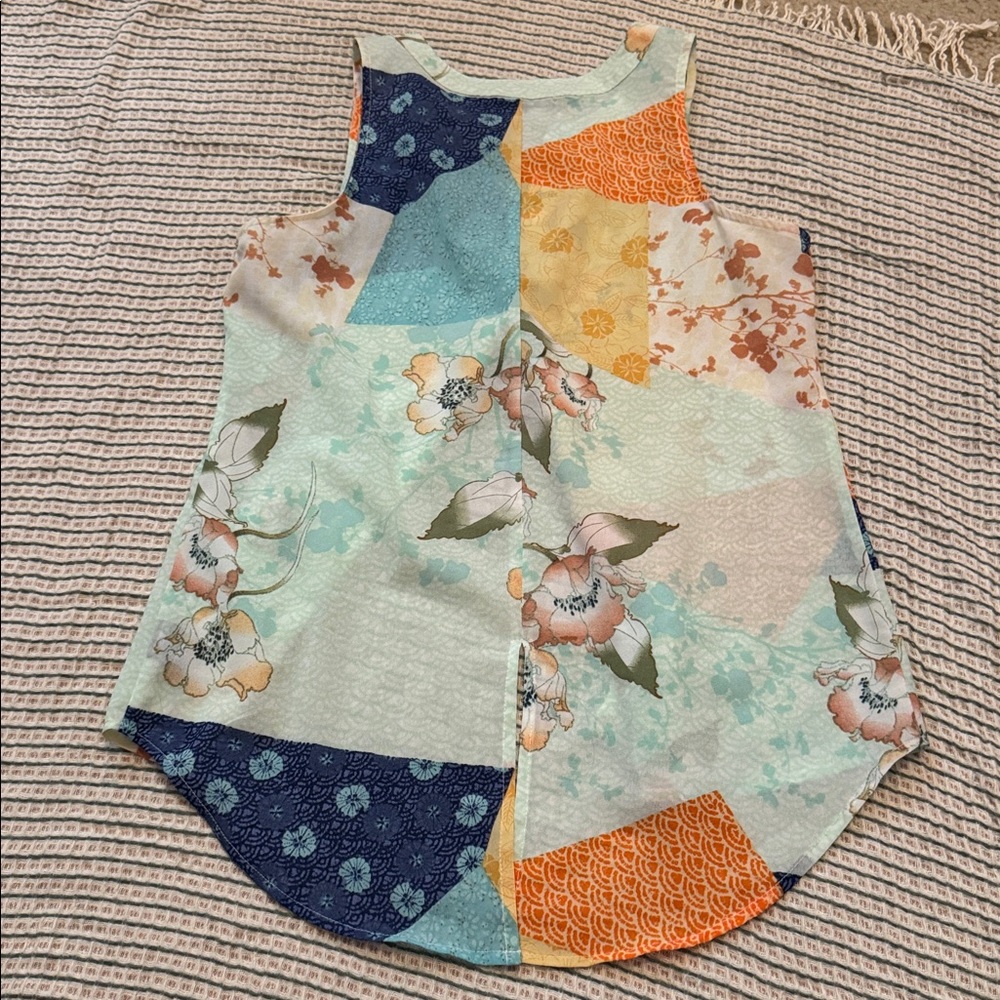 Sanctuary Patchwork Floral Sleeveless Blouse | Size Small | Boho - Picture 3 of 3